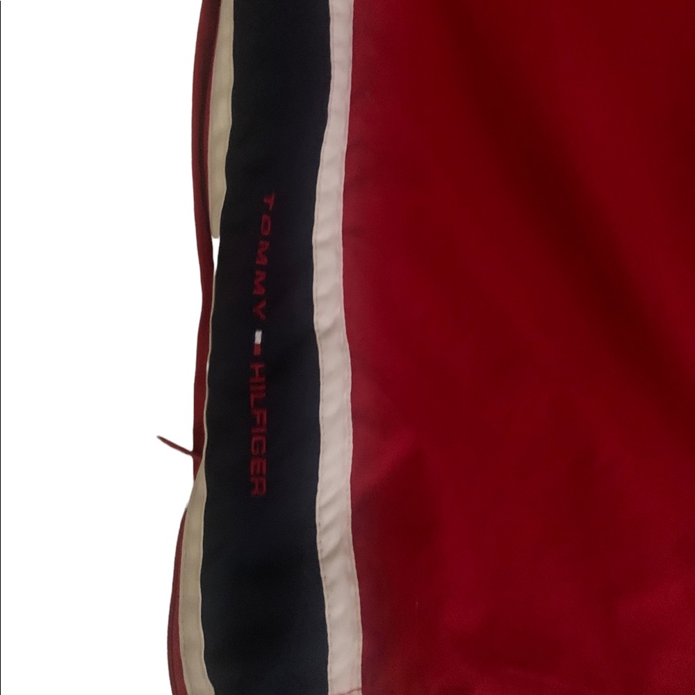 Tommy Hilfiger